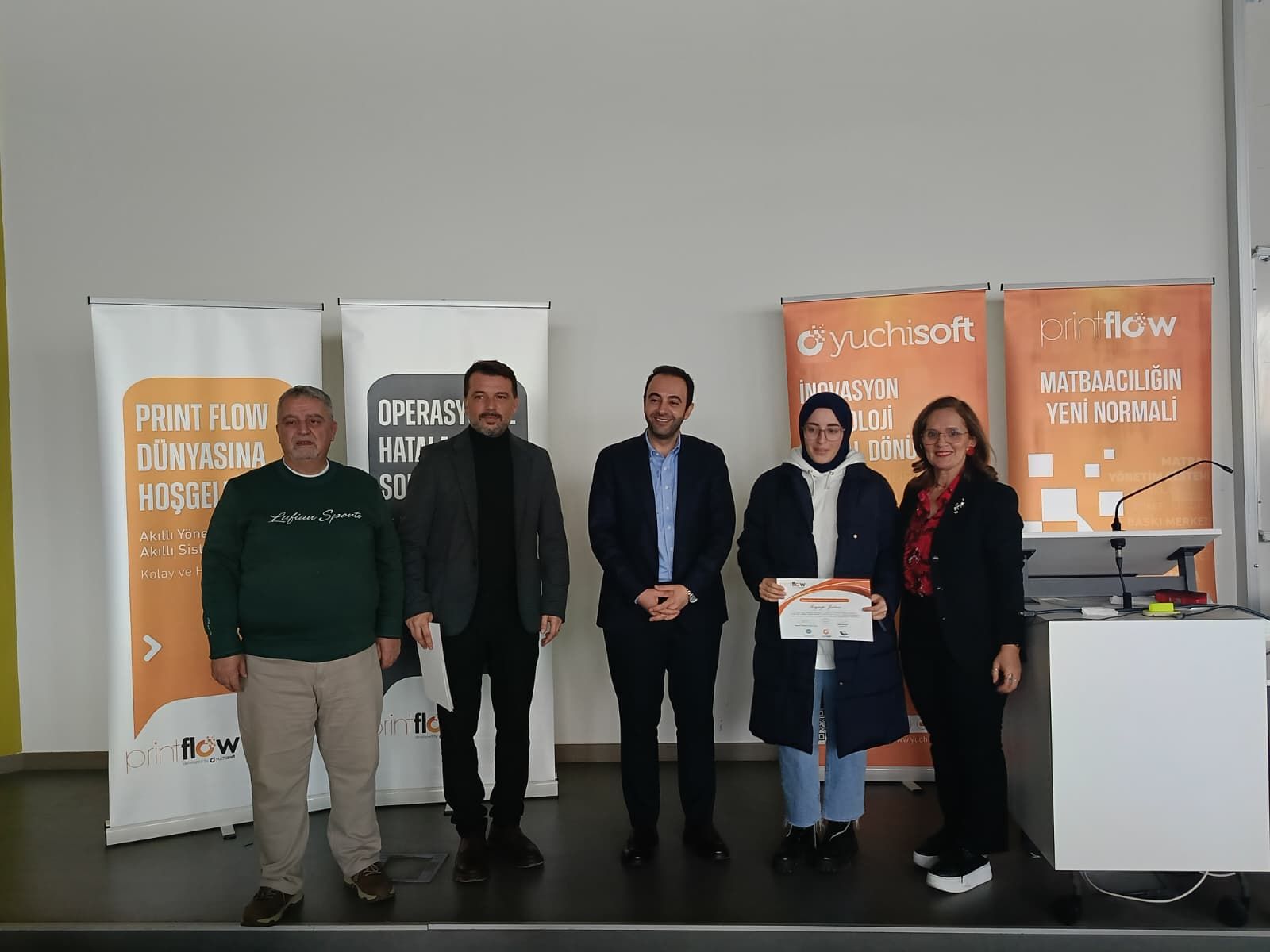 printflow sertifika günü 3.jpg (116 KB)